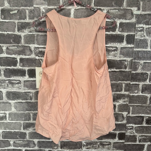 Theory cami blouse light pink 100% silk - Picture 7 of 7